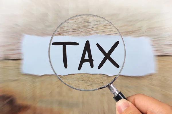 Tax, motiverende zakelijke woorden citaten concept — Stockfoto