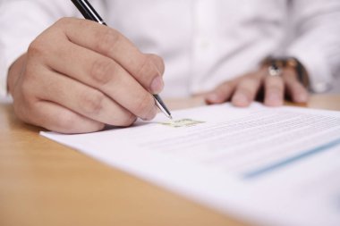 İşadamı İmzalama Sözleşmesi
