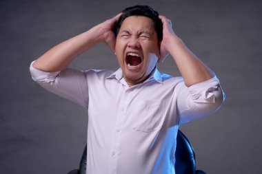 Genç İşadamı Kızgın İfade