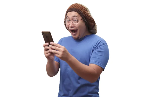 Shocked Happy Man Looking at Smart Phone — Stock Photo, Image