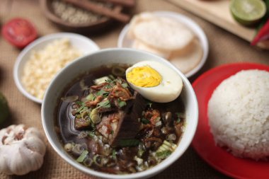 Rawon, Endonezya Siyah Sığır Çorbası