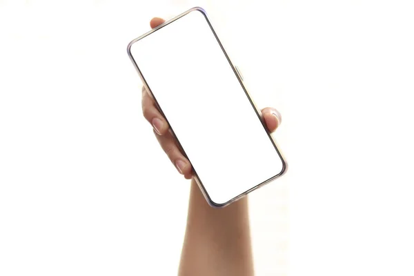 Närbild Vuxna Personer Hand Hålla Telefonen Isolerad Vit Mock Smartphone — Stockfoto