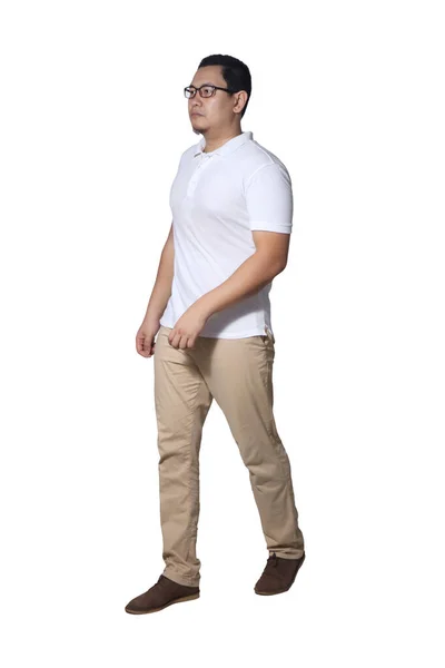Beyaz Gömlek Haki Renkli Kot Pantolon Giyen Asyalı Bir Adamın — Stok fotoğraf
