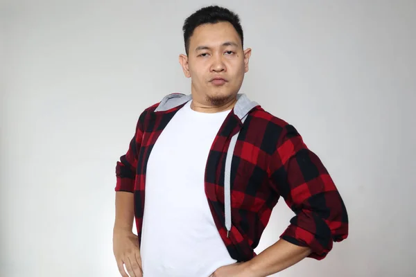 Portrait Drôle Jeune Homme Asiatique Arrogant Montre Confiance Excessive Mains — Photo