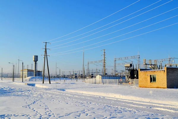 Elektriska Transformatorstationer Ger Befolkningen Energi Från Power Station — Stockfoto