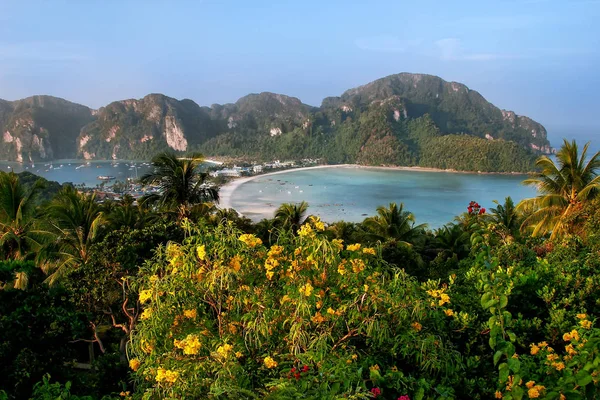 Перегляд Phi Phi Don Острів Від Виходять Провінція Крабі Таїланд — стокове фото