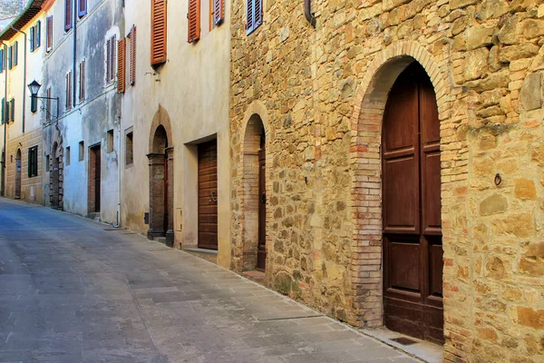 Calle Estrecha Centro Histórico Montalcino Val Orcia Toscana Italia Ciudad —  Fotos de Stock