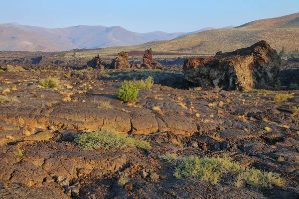 Πεδίο Ροής Λάβας Spatter Κώνοι Στο Βορρά Κρατήρα Ροή Μονοπάτι — Φωτογραφία Αρχείου