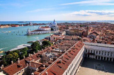 Piazza San Marco ve Basilica di Santa Maria della Salut manzarası