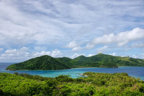 Vy över Drawaqa och Naviti Islands kuster, Yasawa Islands, F — Stockfoto