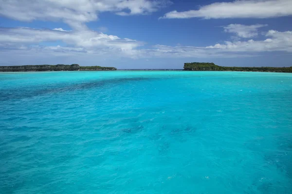 Lekiny Bay på Ouvea Island, lojalitets öarna, Nya Kaledonien. — Stockfoto