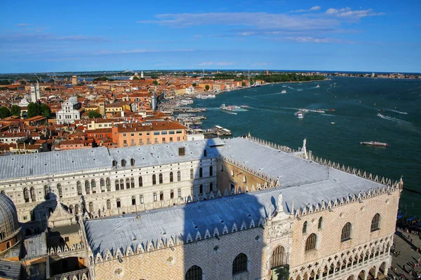 Pohled Palazzo Ducale Grand Canal Campanile Svatého Marka Benátkách Itálie — Stock fotografie