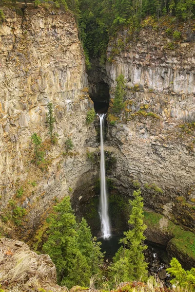 Spahats Falls Wells Gray Provincial Park British Columbia Canada Fourth — Stock Photo, Image