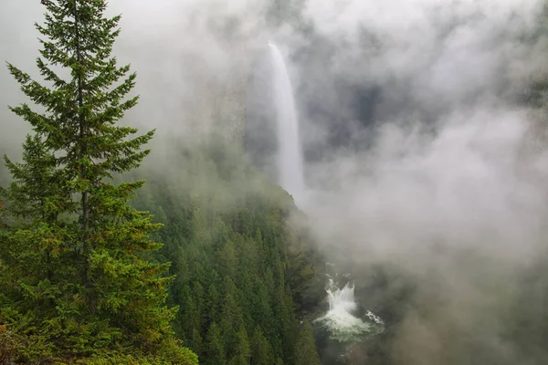 Helmcken Falls Fog Parc Provincial Wells Gray Colombie Britannique Canada — Photo