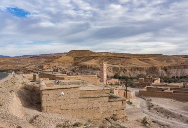 Ouarzazate, Fas yakınlarında terk edilmiş bir kasbah.