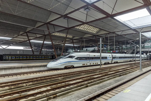 Suzhou China Agosto 2017 Trem Alta Velocidade Estação Ferroviária Trilho — Fotografia de Stock