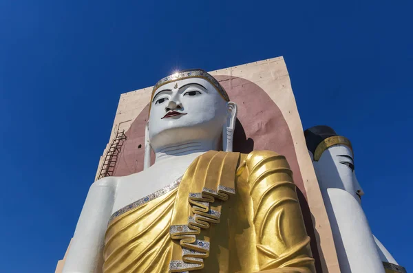 Fyra Ansikten Buddha Kyaikpun Pagoda Bago Myanmar — Stockfoto