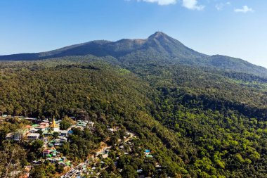 Popa dağından görüntü, Myanmar