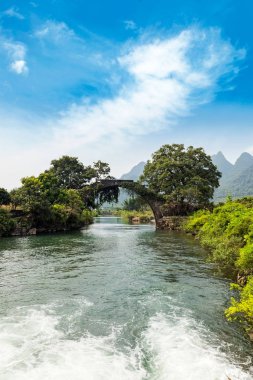 Yangshuo 'daki Yulong Nehri, Guangxi, Çin