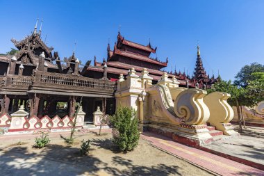 Shwe In Bin Kyaung Manastırı, Mandalay