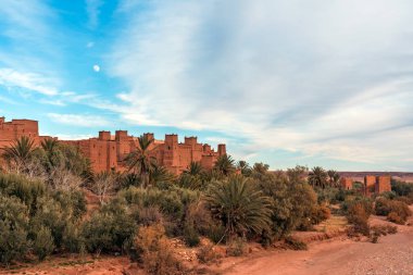 Ouarzazate, Fas 'ta gün batımında Ait benhaddou kasbah