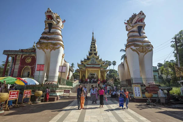 Bago Myanmar Dicembre 2016 Ingresso Shwemawdaw Pagoda Spesso Indicato Come — Foto Stock