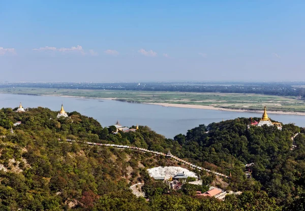 来自缅甸Sagaing Hill的观点 — 图库照片