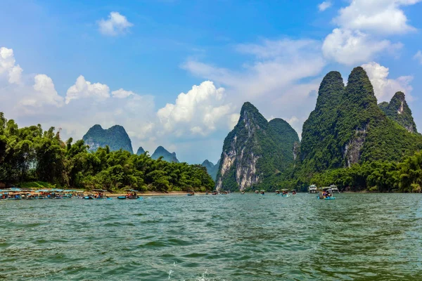 Río Neblina Cerca Xinping Yangshuo China —  Fotos de Stock