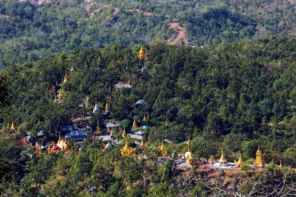 Popa Dağından Görüntü Myanmar — Stok fotoğraf