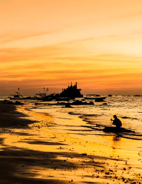 Sandstrand Von Ngapali Mit Seinem Palmengesäumten Weißen Sand Genießt Das — Stockfoto