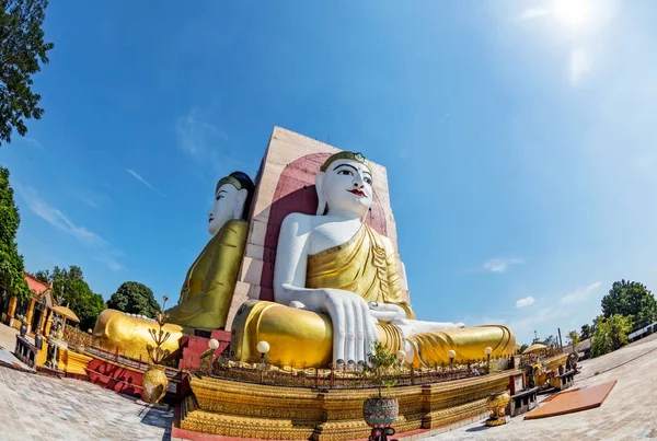 Four Seated Buddha Shrine Bago Myanmar — Stock Photo, Image