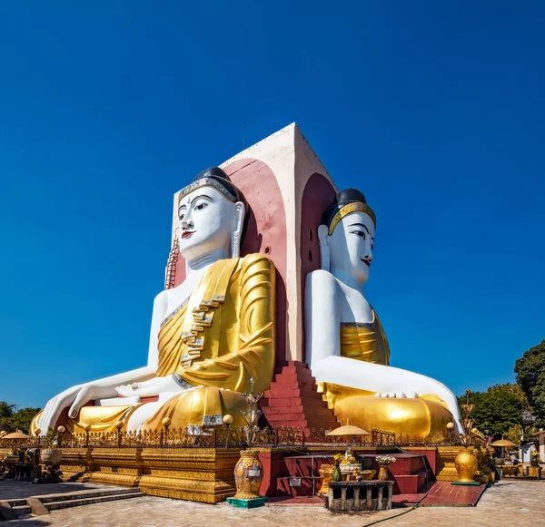 Four Faces Buddha Kyaikpun Pagoda Bago Myanmar — Stock Photo, Image