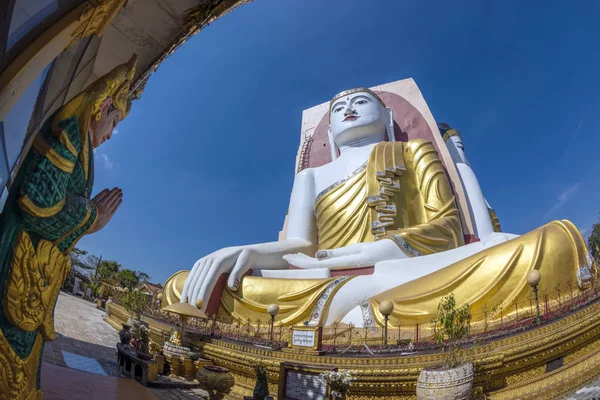 Fyra Sittande Buddha Helgedom Bago Myanmar — Stockfoto