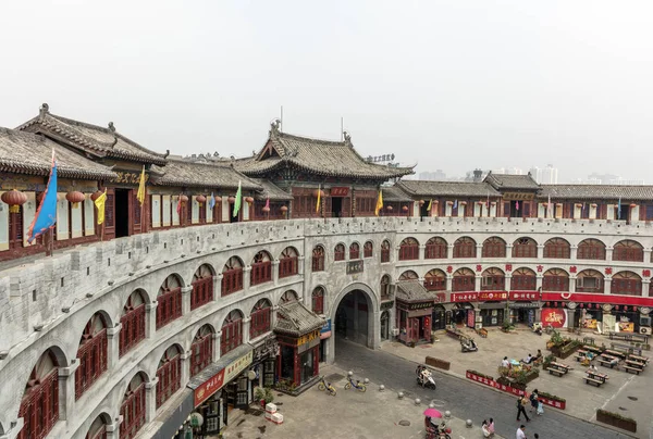 Luoyang Cina Luglio 2017 Lijing Gate Luoyang Situato Nella Pianura — Foto Stock