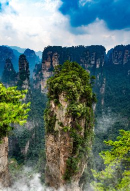 Zhangjiajie, Çin 'deki Avatar Dağları