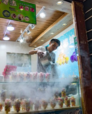 Lijiang, Yunnan, Çin - 8 Ağustos 2019: Lijiang eski kasabası.