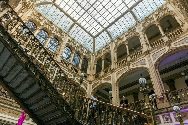 Interior Del Antiguo Edificio Histórico —  Fotos de Stock