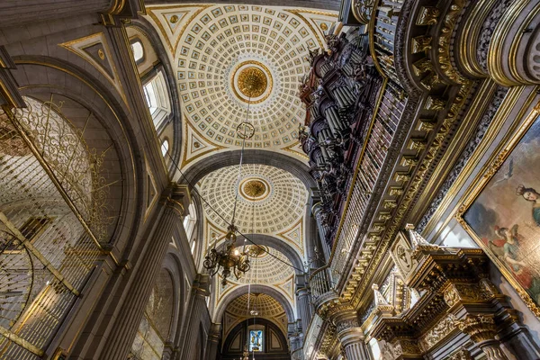 Interno Della Vecchia Chiesa Cristiana Messico — Foto Stock