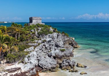Tulum Maya harabeleri Meksika 'da