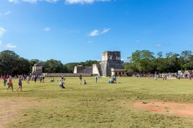 Chichen itza, yucatan ve Meksika harabeleri.