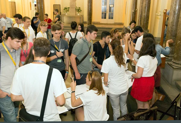 Budapest Hungría Septiembre 2015 Estudiantes Identificados Elte Budapest Universidad Eotvos — Foto de Stock
