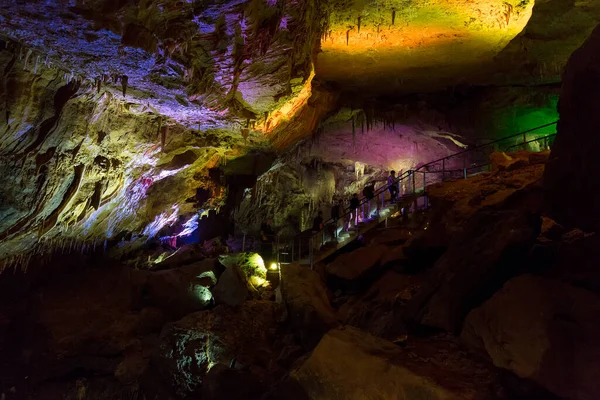 Yeraltı mağarasında müzenin içi