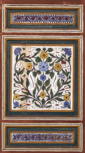 传统的葡萄牙釉面瓷砖的细节 — 图库照片