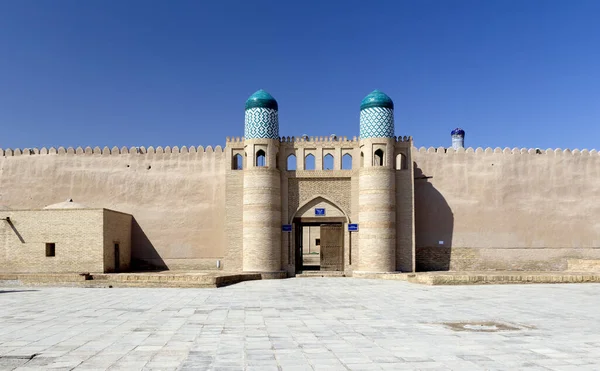 Minareetti Uskonto Moskeijassa Oman Muscat Vanha Puolustava — kuvapankkivalokuva