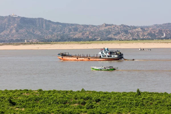 Bateau Pêche Dans Baie Île Thaïlande — Photo