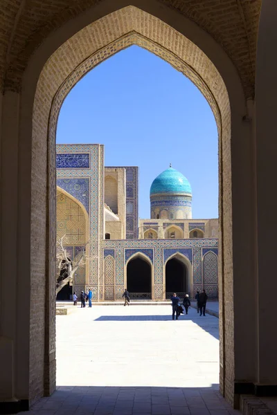 Прекрасный Вид Мечеть Арабском Городе — стоковое фото
