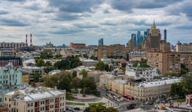 Moskova, Rusya - 20 Ağustos 2018 Moskova 'nın panoramik manzarası İsa' nın katedralinden Moskova 'nın kurtarıcısı.