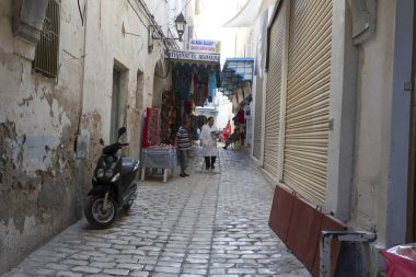 Chefchaouen, Fas 'ta dar bir sokak.