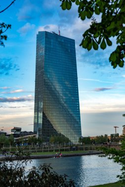 Frankfurt şehri manzarası. Ben Almanya.