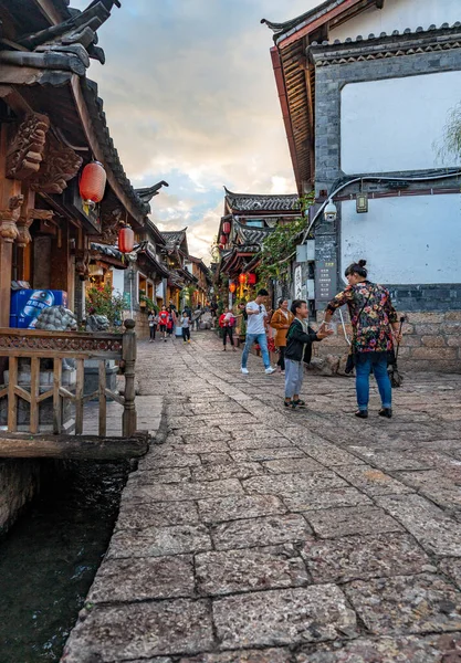 古い伝統的なアジアの都市 — ストック写真